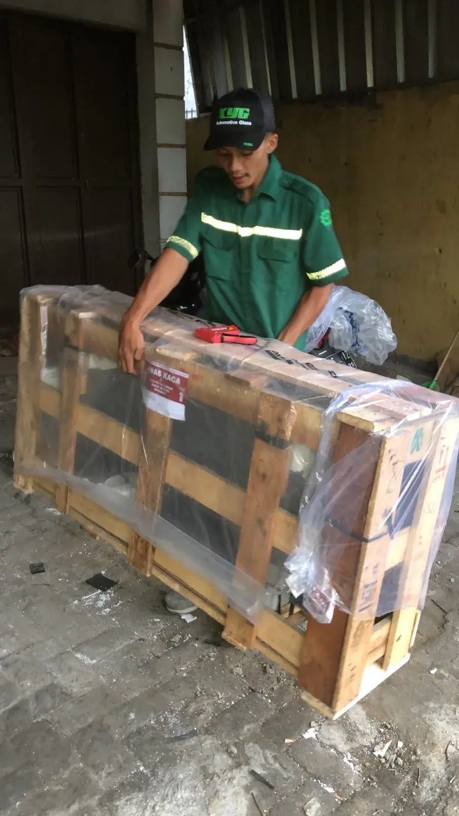Jual Kaca Samping Saint Gobain Sekurit di Mamuju Utara